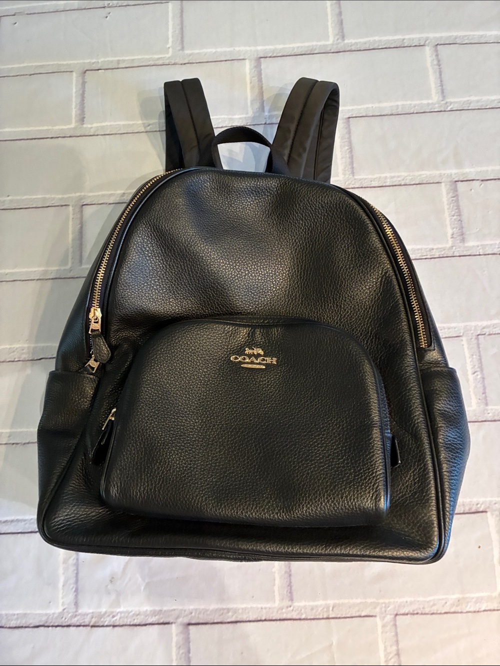 🎉NEW LISTING!🎉Coach Black Pebbled Leather Backpack with Gold Hardware